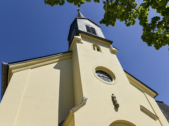 Putzaufbau & mineralischer Farbanstrich, Kapelle Boudler